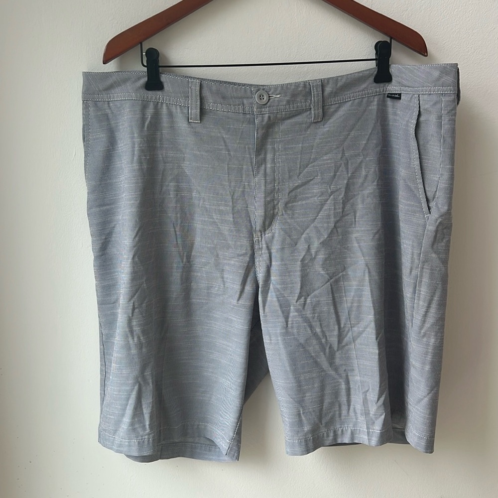 Travis Mathew Men’s Beck Golf Shorts Size 40